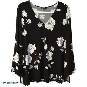 Premise Floral Print Bell Sleeve V-Neck Top- NWOT